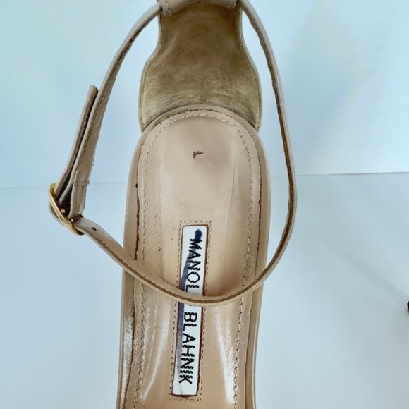 MANOLO BLAHNIK Chaos Leather Ankle Strap Sandals - Picture 2 of 10